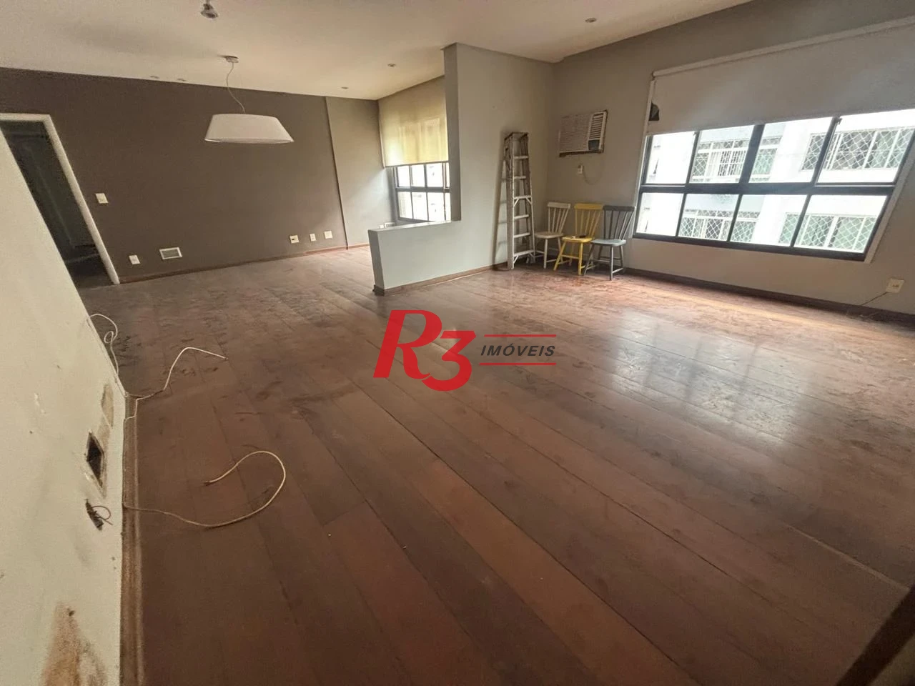 Apartamento com 3 dormitórios à venda, 162 m² por R$ 820.000,00 - Ponta da Praia - Santos/SP