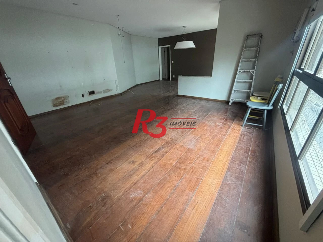 Apartamento com 3 dormitórios à venda, 162 m² por R$ 820.000,00 - Ponta da Praia - Santos/SP