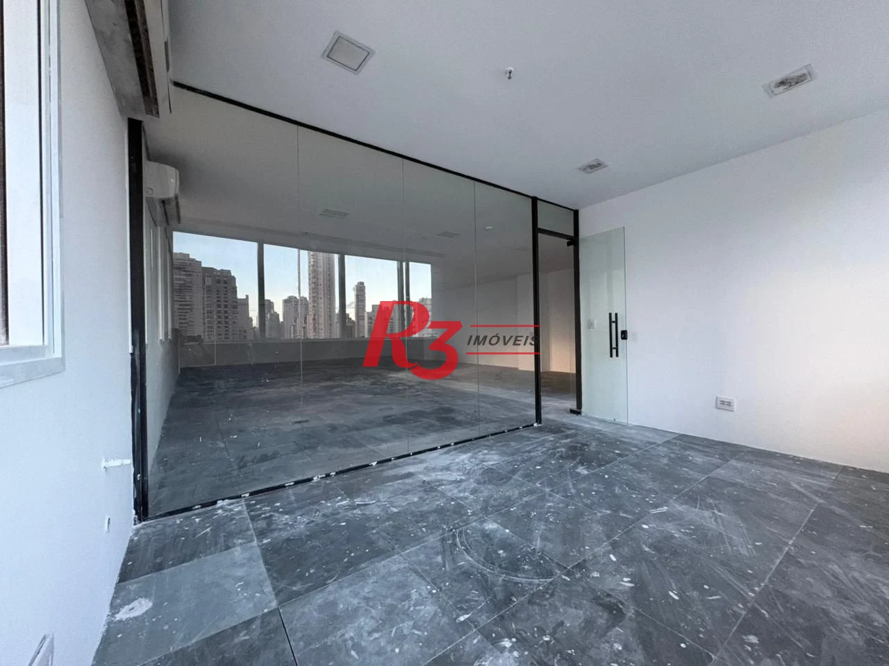Sala para alugar, 127 m² por R$ 11.213,18/mês - Gonzaga - Santos/SP
