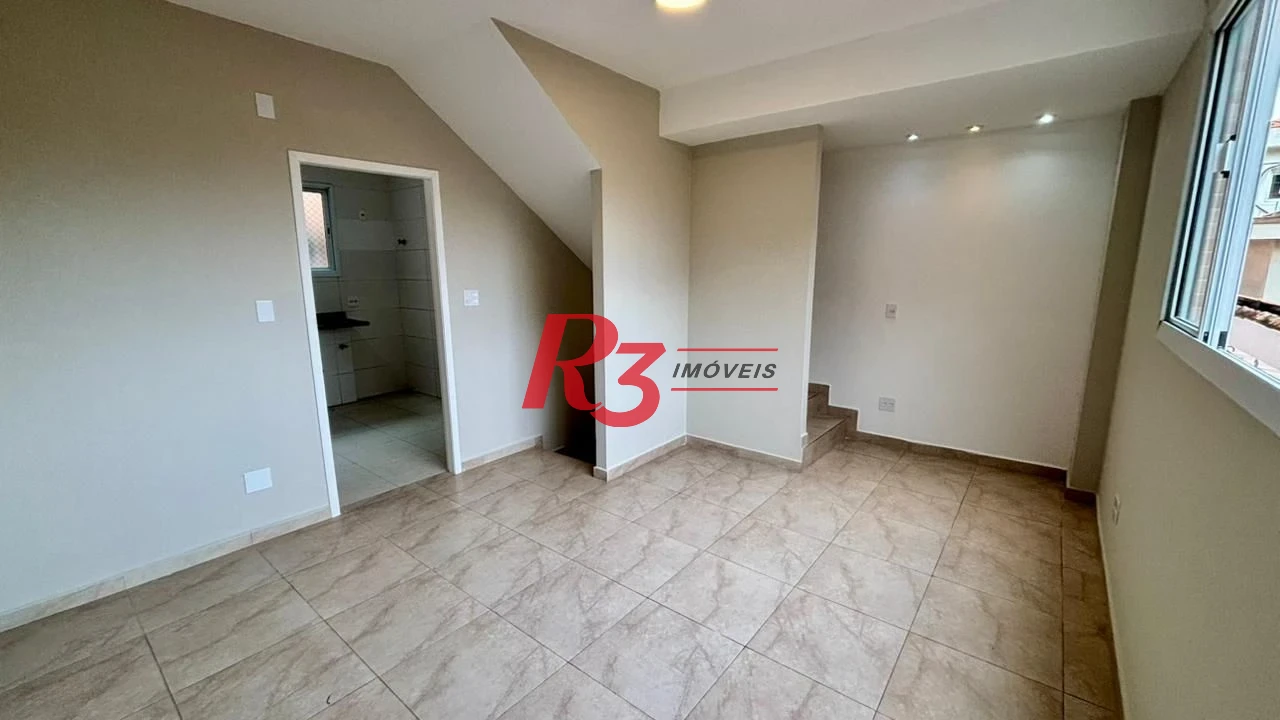 Village com lazer com 2 dormitórios à venda, 106 m² por R$ 585.000 - Vila Mathias - Santos/SP
