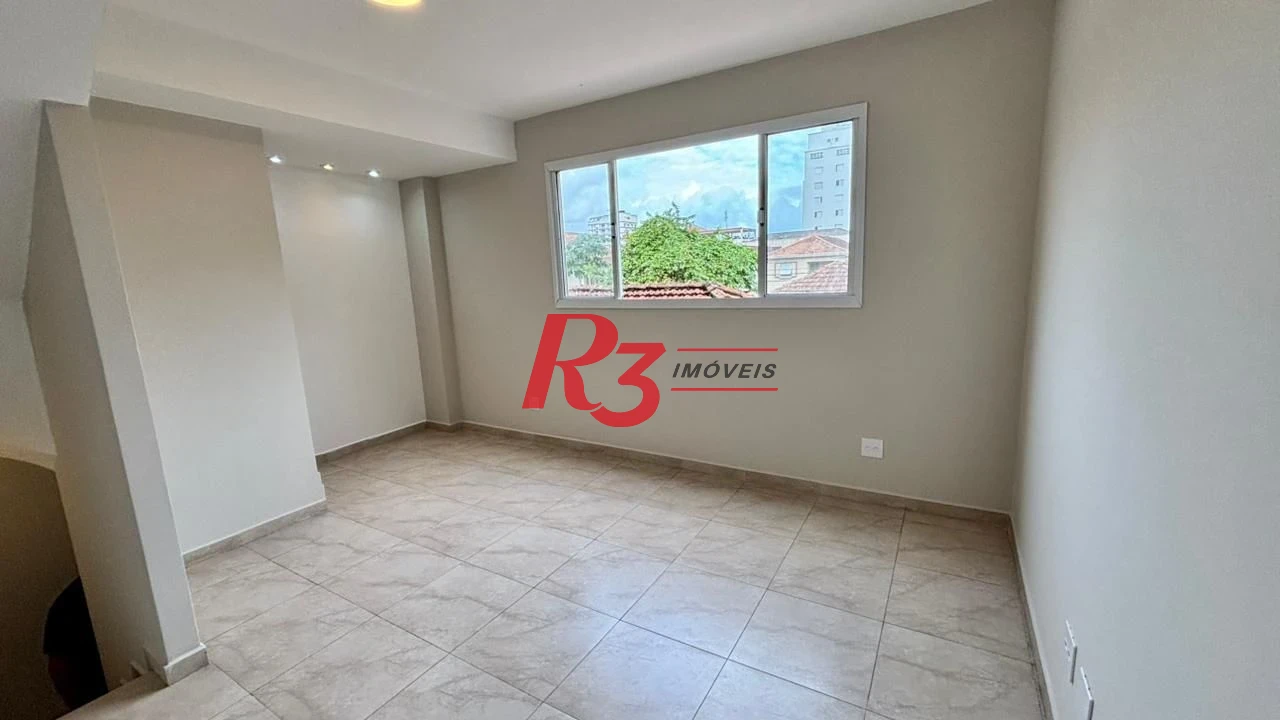 Village com lazer com 2 dormitórios à venda, 106 m² por R$ 585.000 - Vila Mathias - Santos/SP