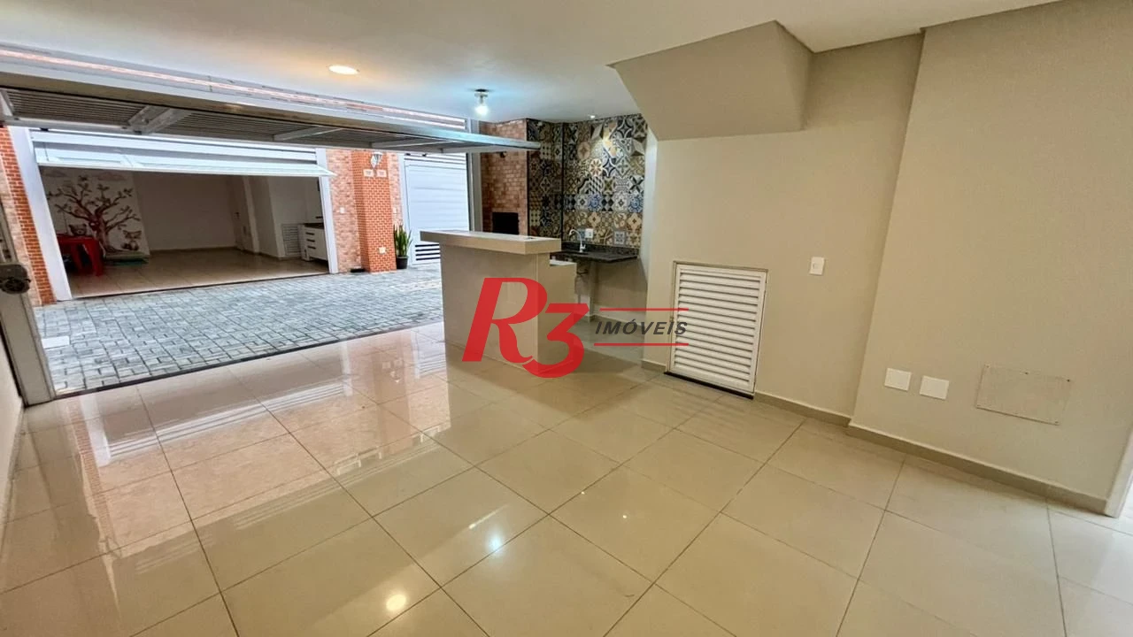 Village com lazer com 2 dormitórios à venda, 106 m² por R$ 585.000 - Vila Mathias - Santos/SP