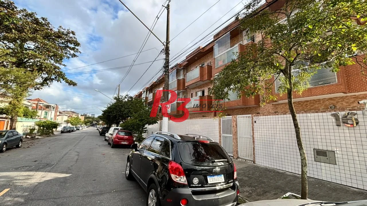 Village com lazer com 2 dormitórios à venda, 106 m² por R$ 585.000 - Vila Mathias - Santos/SP