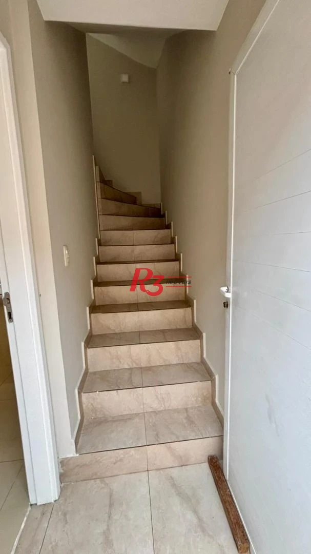 Village com lazer com 2 dormitórios à venda, 106 m² por R$ 585.000 - Vila Mathias - Santos/SP