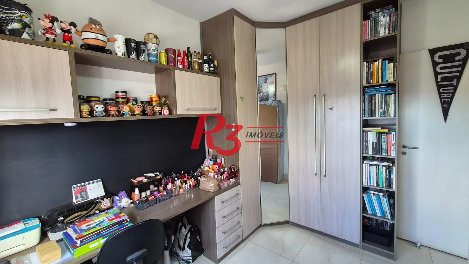 Apartamento com 3 dormitórios à venda, 102 m² por R$ 1.100.000,00 - Ponta da Praia - Santos/SP