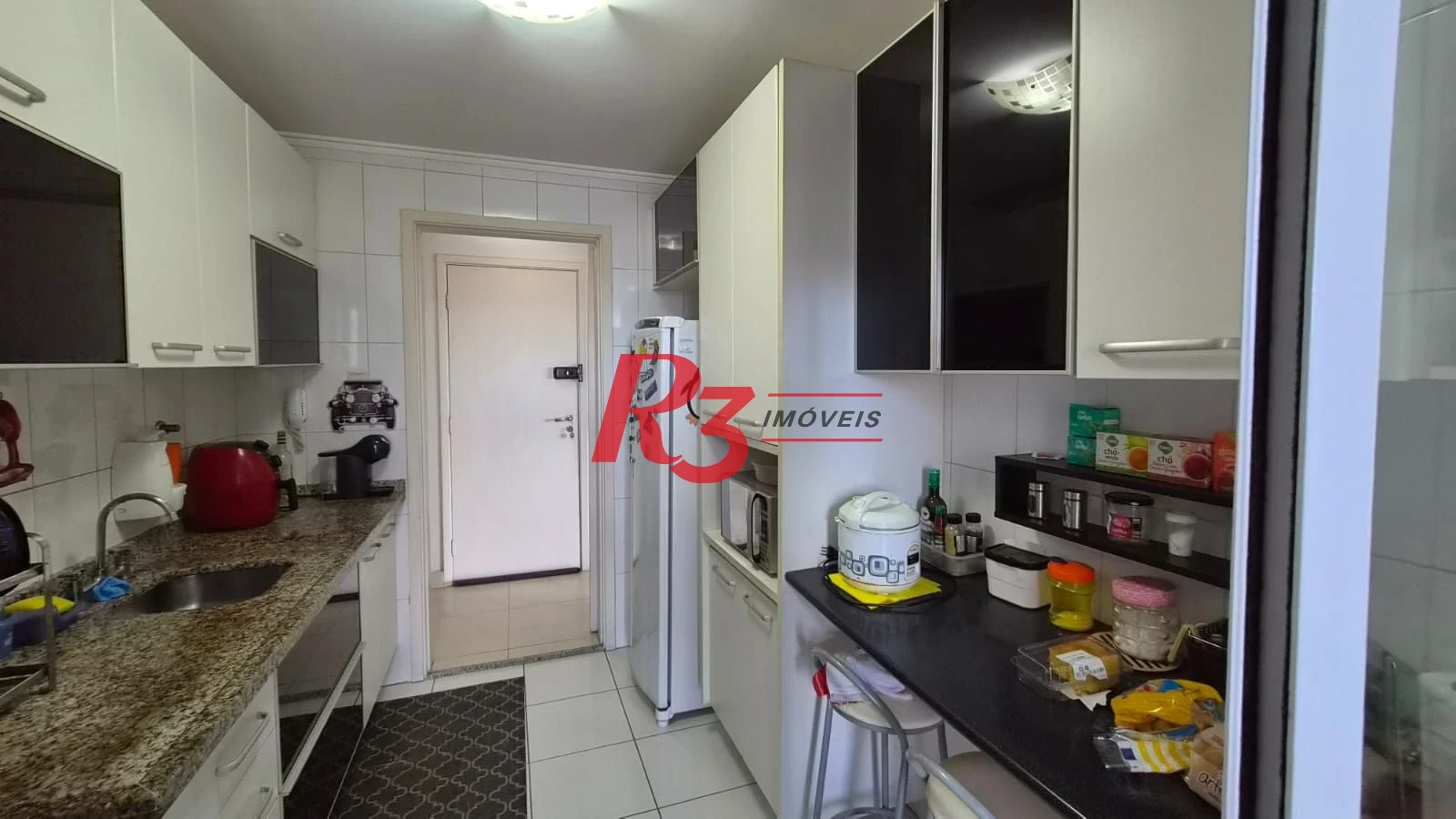 Apartamento com 3 dormitórios à venda, 102 m² por R$ 1.100.000,00 - Ponta da Praia - Santos/SP