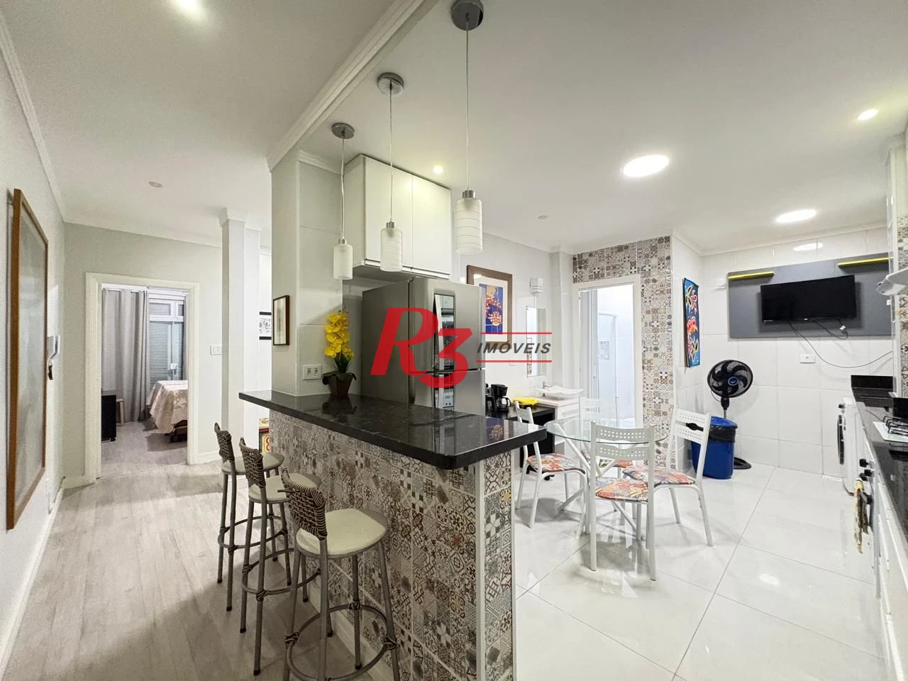 Apartamento com 2 dormitórios para alugar, 64 m² por R$ 5.500,02/mês - Boqueirão - Santos/SP