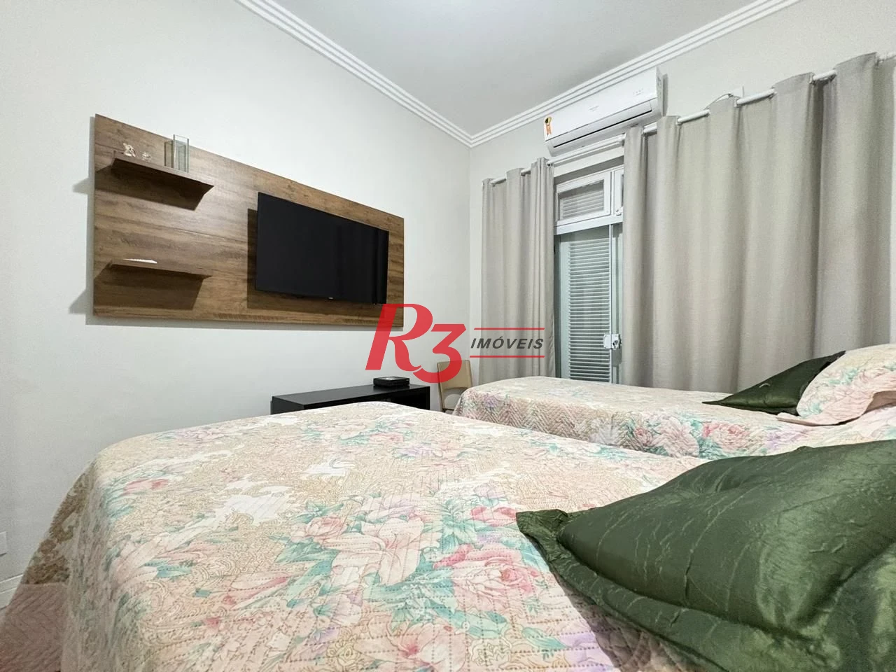 Apartamento com 2 dormitórios para alugar, 64 m² por R$ 5.500,02/mês - Boqueirão - Santos/SP
