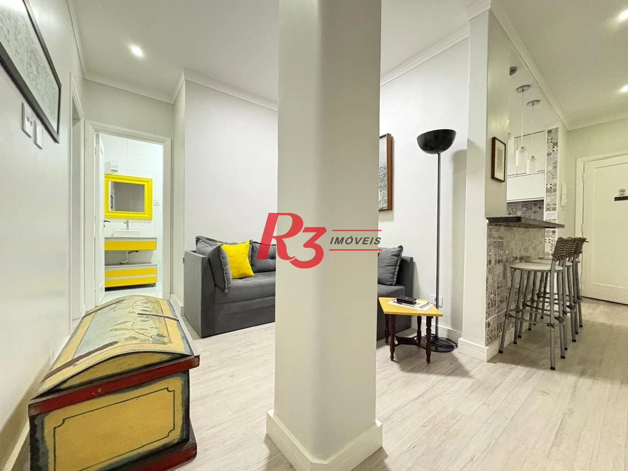 Apartamento com 2 dormitórios para alugar, 64 m² por R$ 5.500,02/mês - Boqueirão - Santos/SP