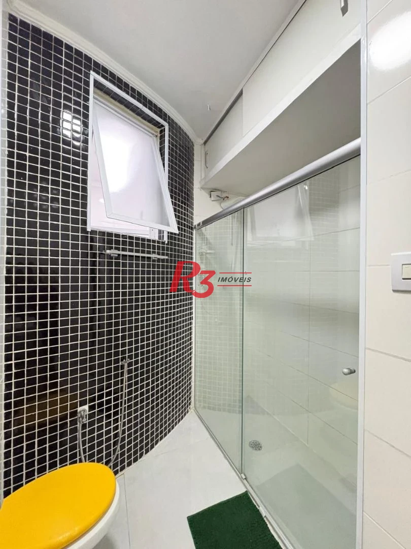 Apartamento com 2 dormitórios para alugar, 64 m² por R$ 5.500,02/mês - Boqueirão - Santos/SP