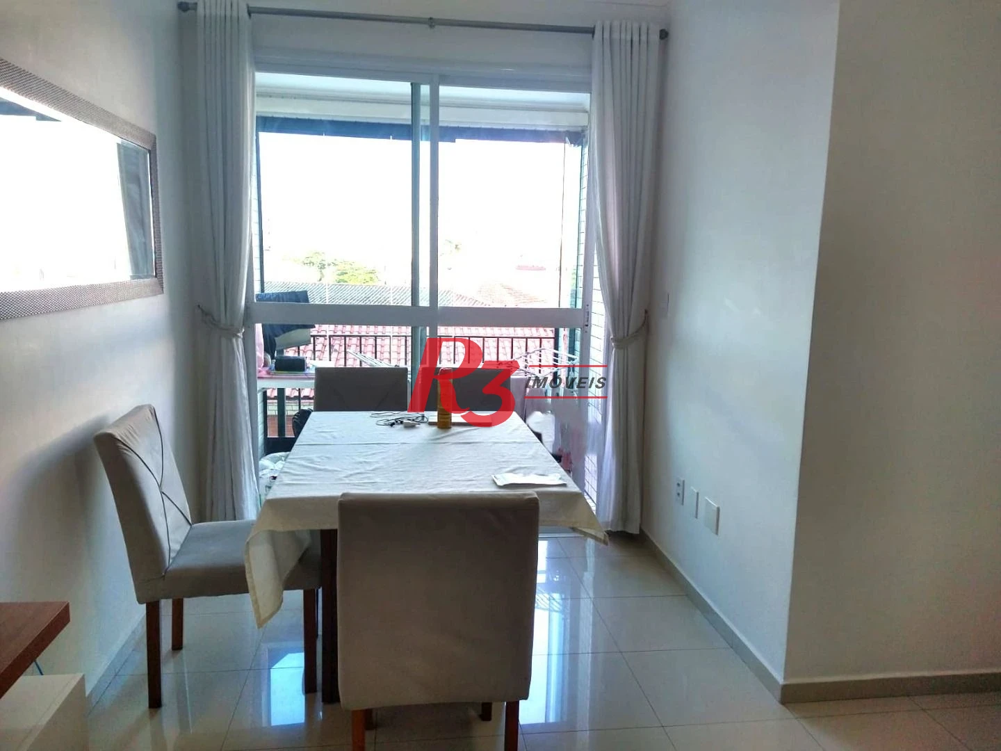 Apartamento à venda 2 Quartos (1 suíte) no Macuco em Santos