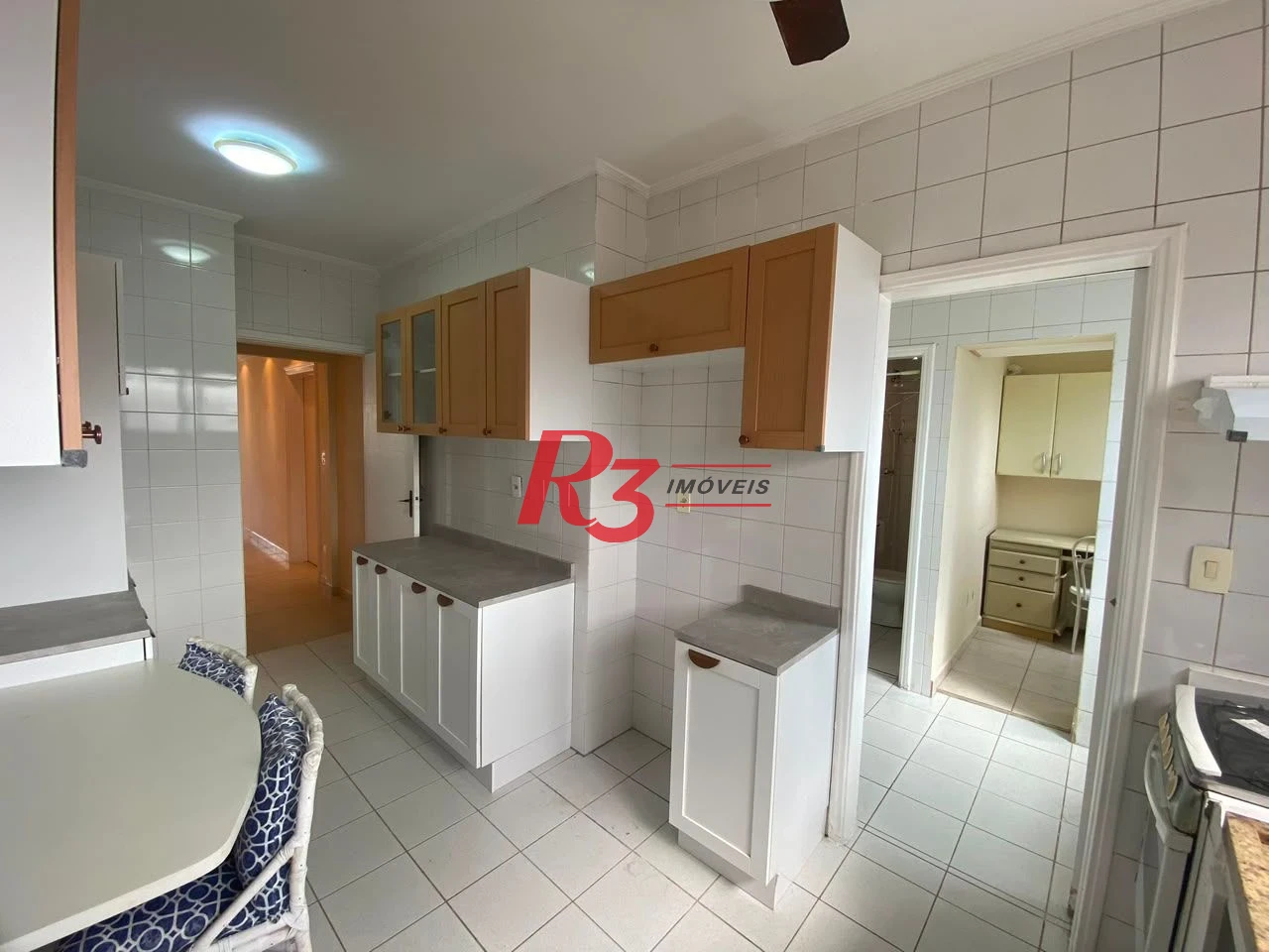 Apartamento com 3 dormitórios à venda, 122 m² por R$ 1.300.000,00 - Embaré - Santos/SP