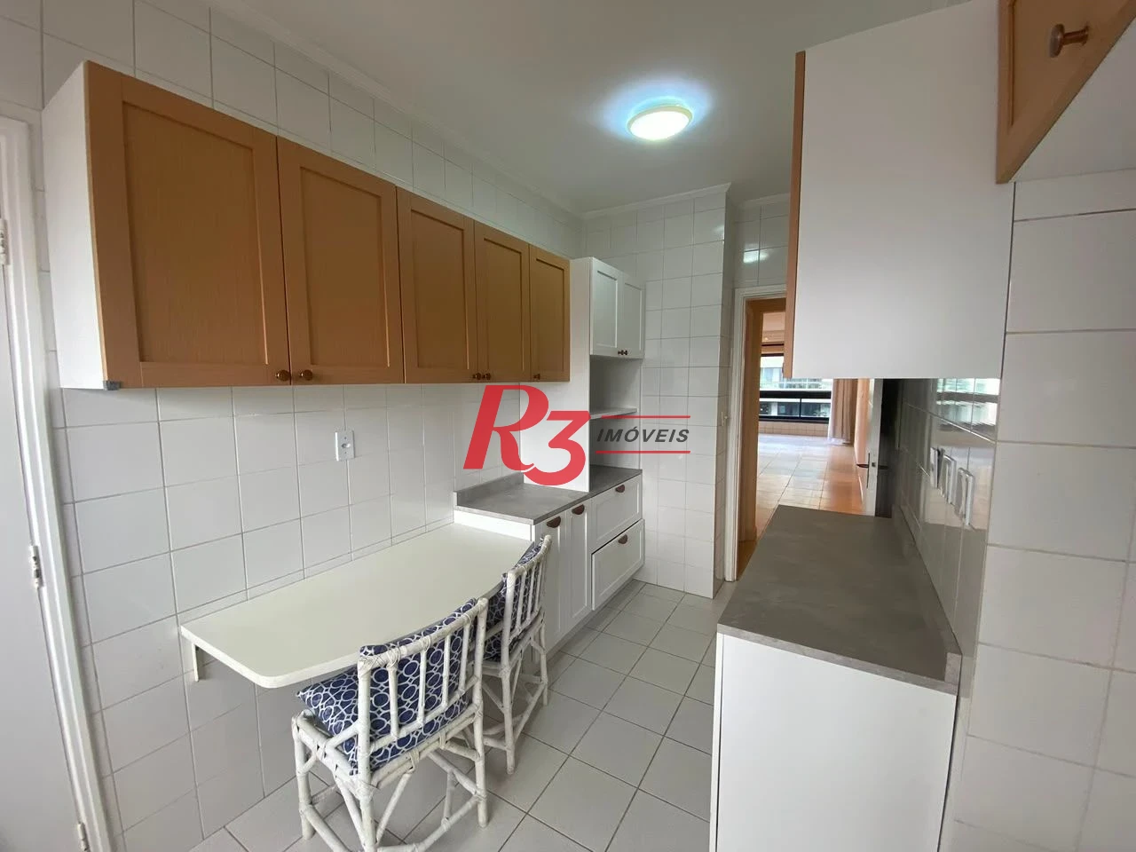 Apartamento com 3 dormitórios à venda, 122 m² por R$ 1.300.000,00 - Embaré - Santos/SP