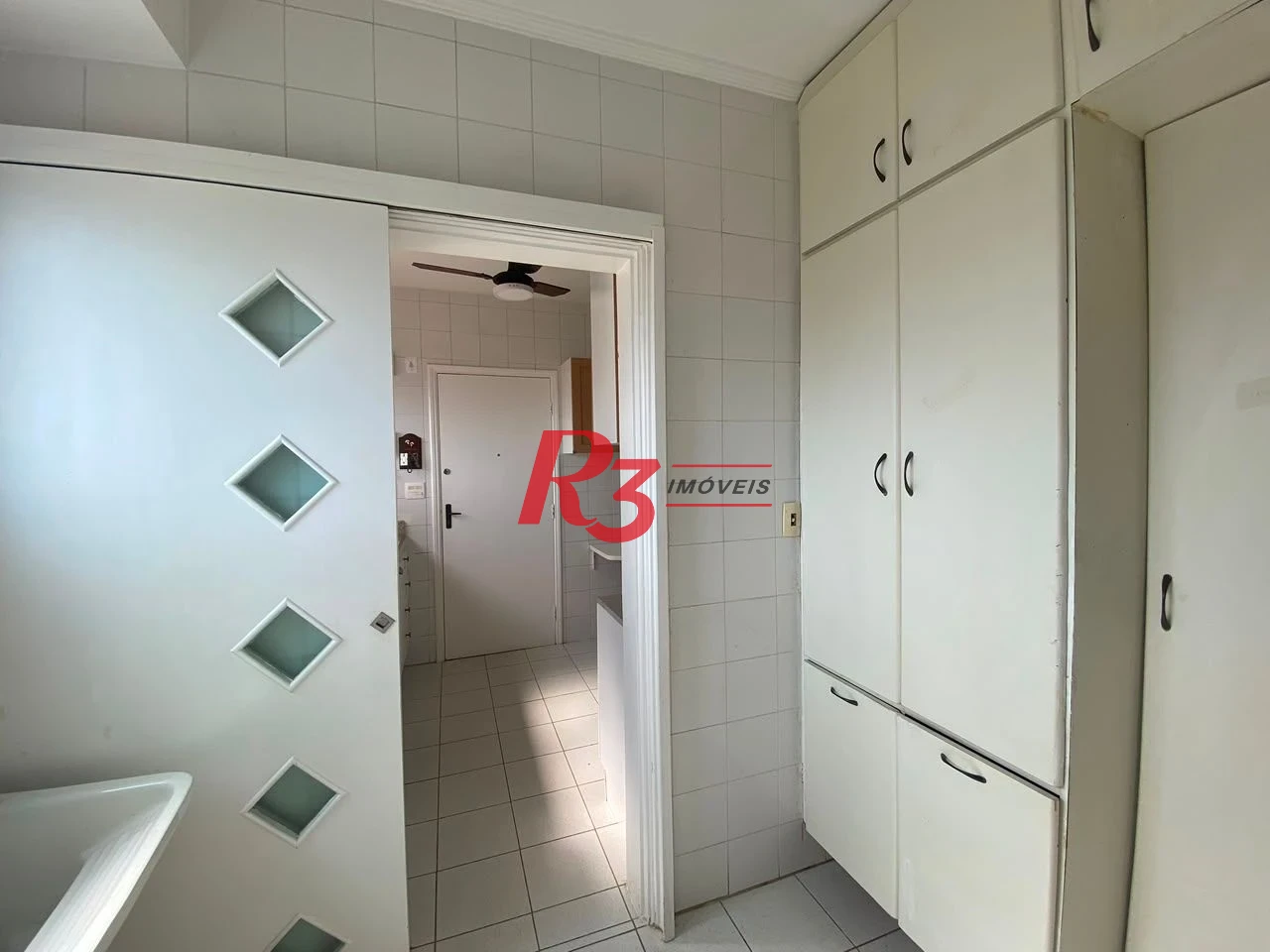 Apartamento com 3 dormitórios à venda, 122 m² por R$ 1.300.000,00 - Embaré - Santos/SP