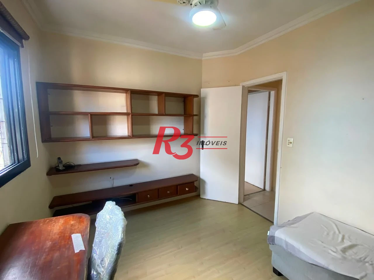 Apartamento com 3 dormitórios à venda, 122 m² por R$ 1.300.000,00 - Embaré - Santos/SP