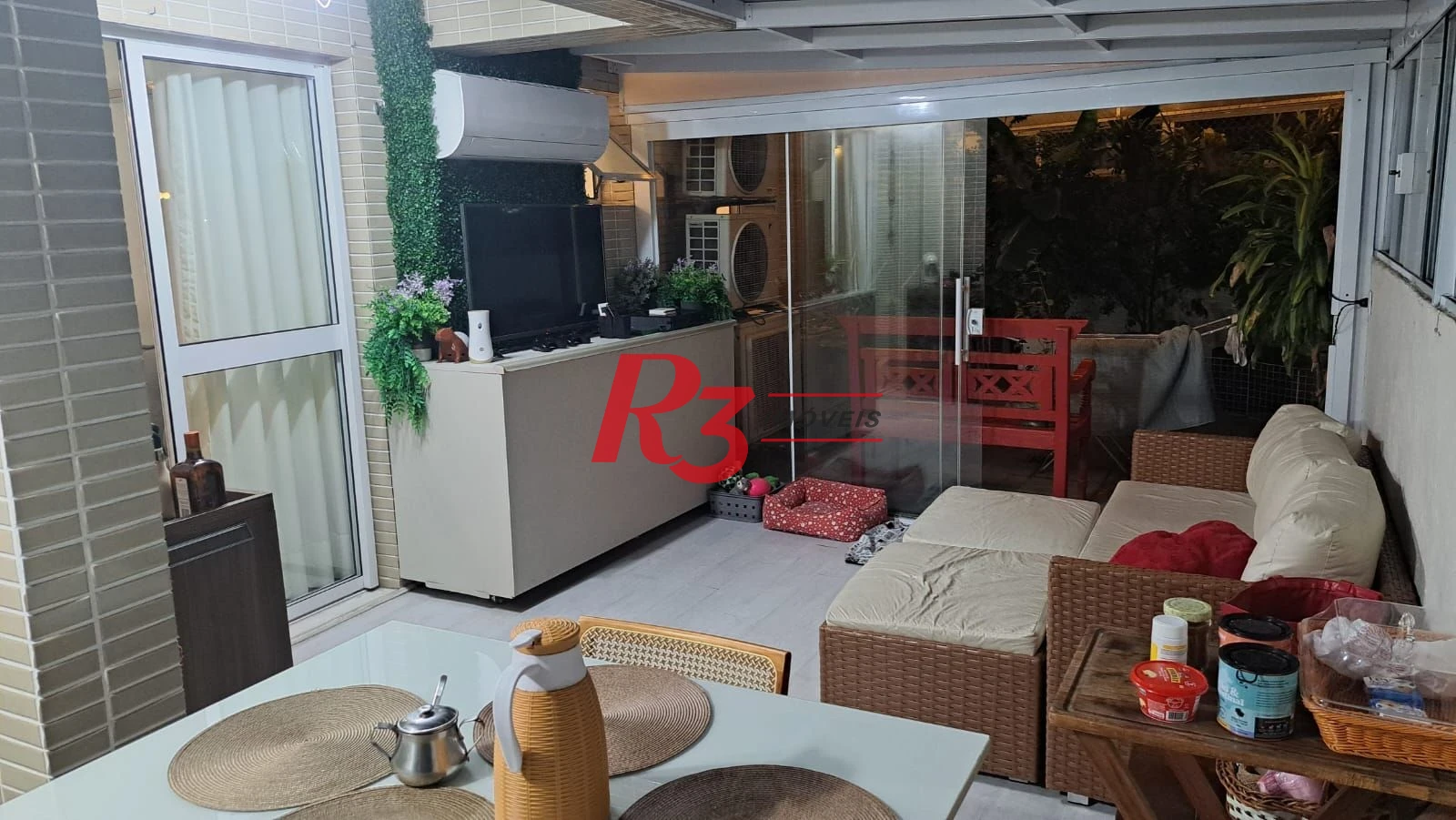 Apartamento Garden com 2 dormitórios à venda, 104 m² por R$ 1.100.000,00 - Gonzaga - Santos/SP
