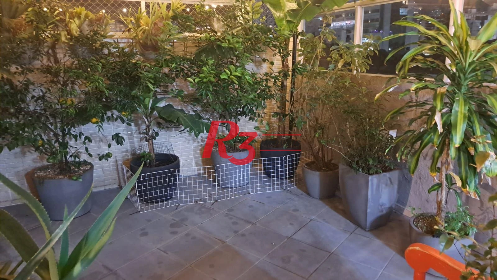 Apartamento Garden com 2 dormitórios à venda, 104 m² por R$ 1.100.000,00 - Gonzaga - Santos/SP