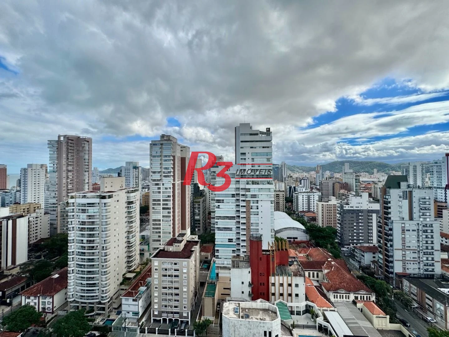 Apartamento com 3 dormitórios à venda, 127 m² por R$ 2.300.000,00 - Boqueirão - Santos/SP