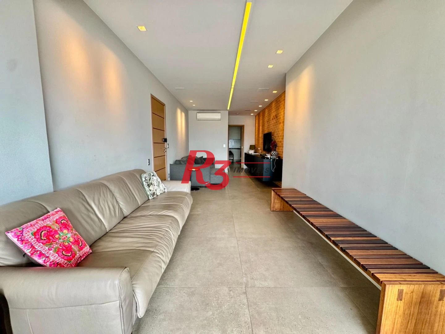 Apartamento com 3 dormitórios à venda, 127 m² por R$ 2.300.000,00 - Boqueirão - Santos/SP