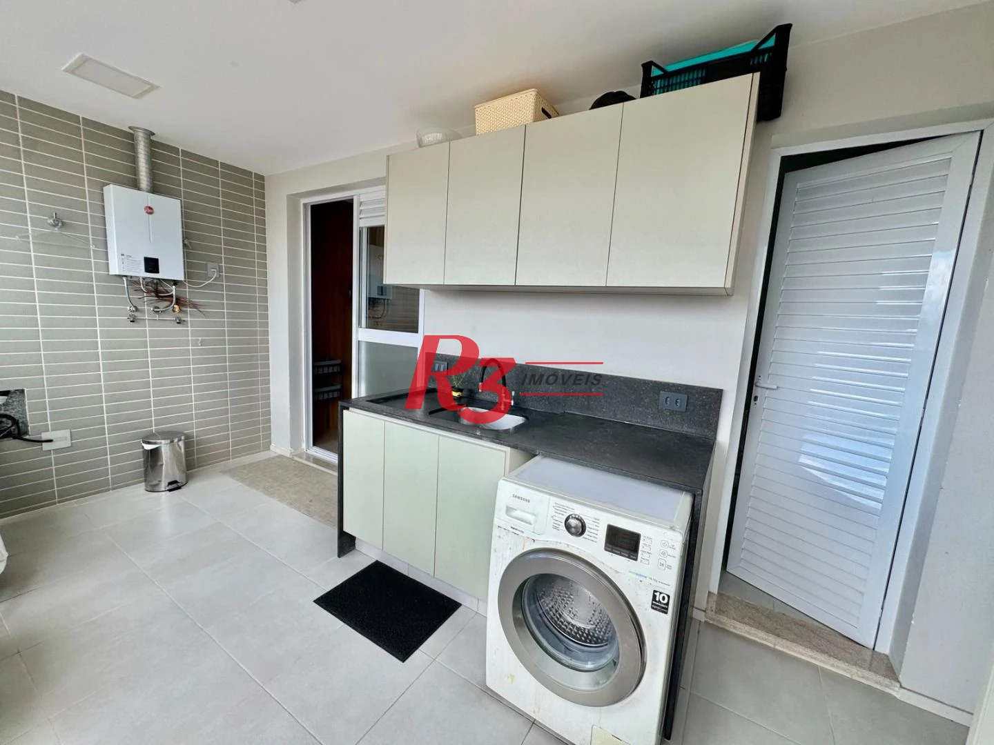 Apartamento com 3 dormitórios à venda, 127 m² por R$ 2.300.000,00 - Boqueirão - Santos/SP