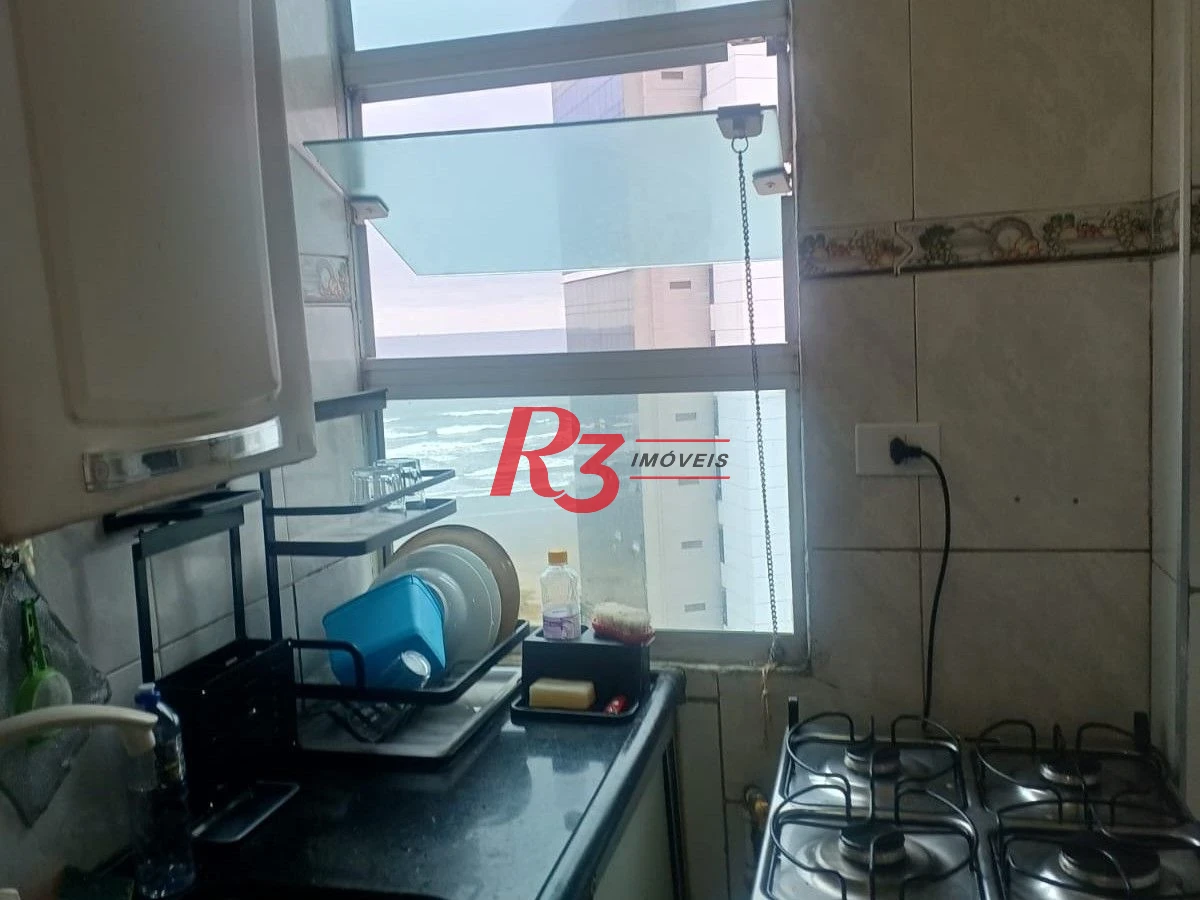 Apartamento com 1 dormitório à venda, 42 m² por R$ 380.000,00 - José Menino - Santos/SP