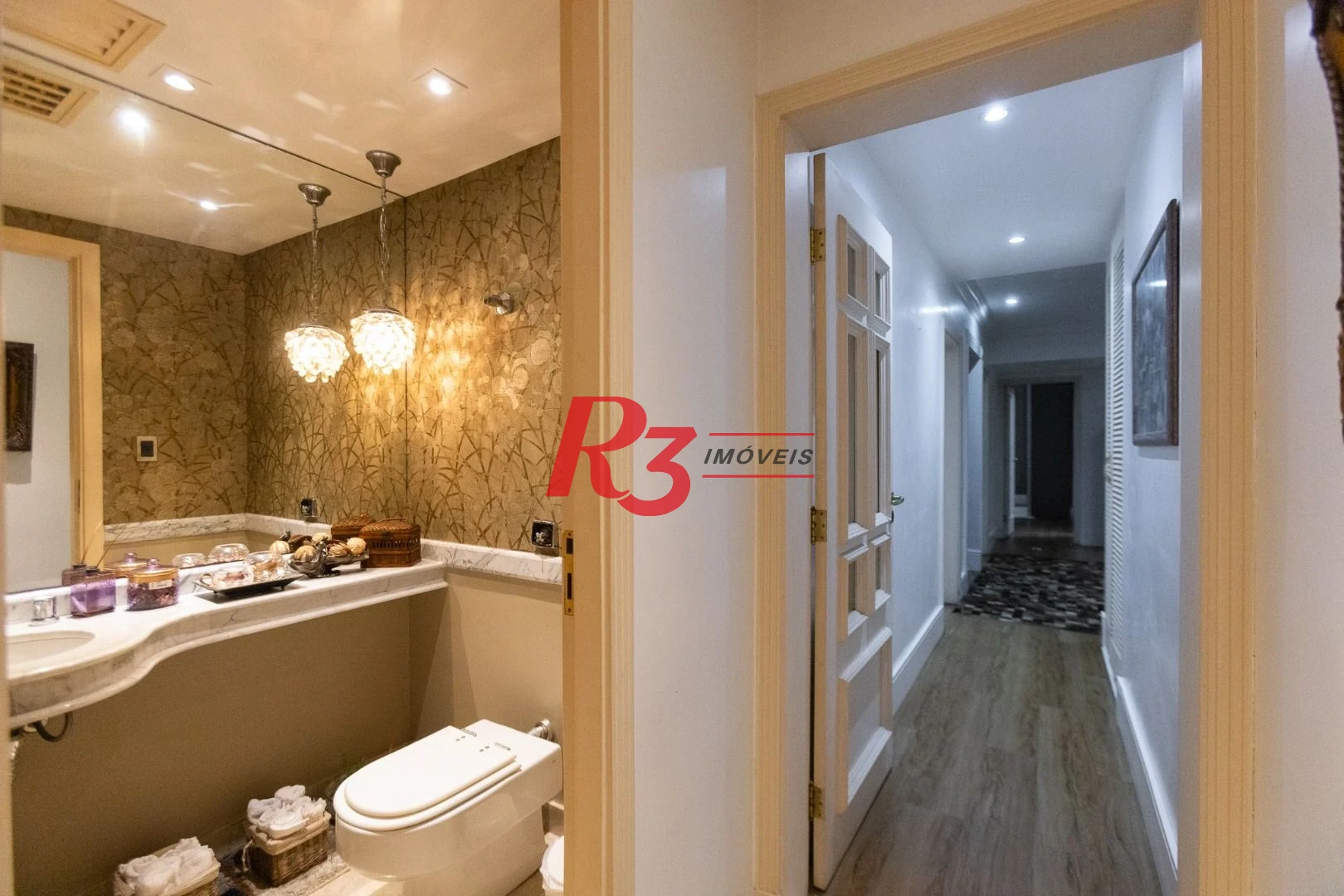 Apartamento com 4 dormitórios à venda, 274 m² por R$ 2.200.000,00 - Boqueirão - Santos/SP