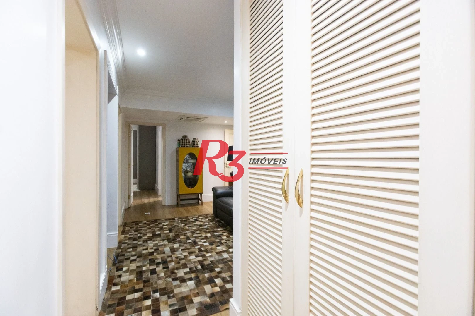 Apartamento com 4 dormitórios à venda, 274 m² por R$ 2.200.000,00 - Boqueirão - Santos/SP