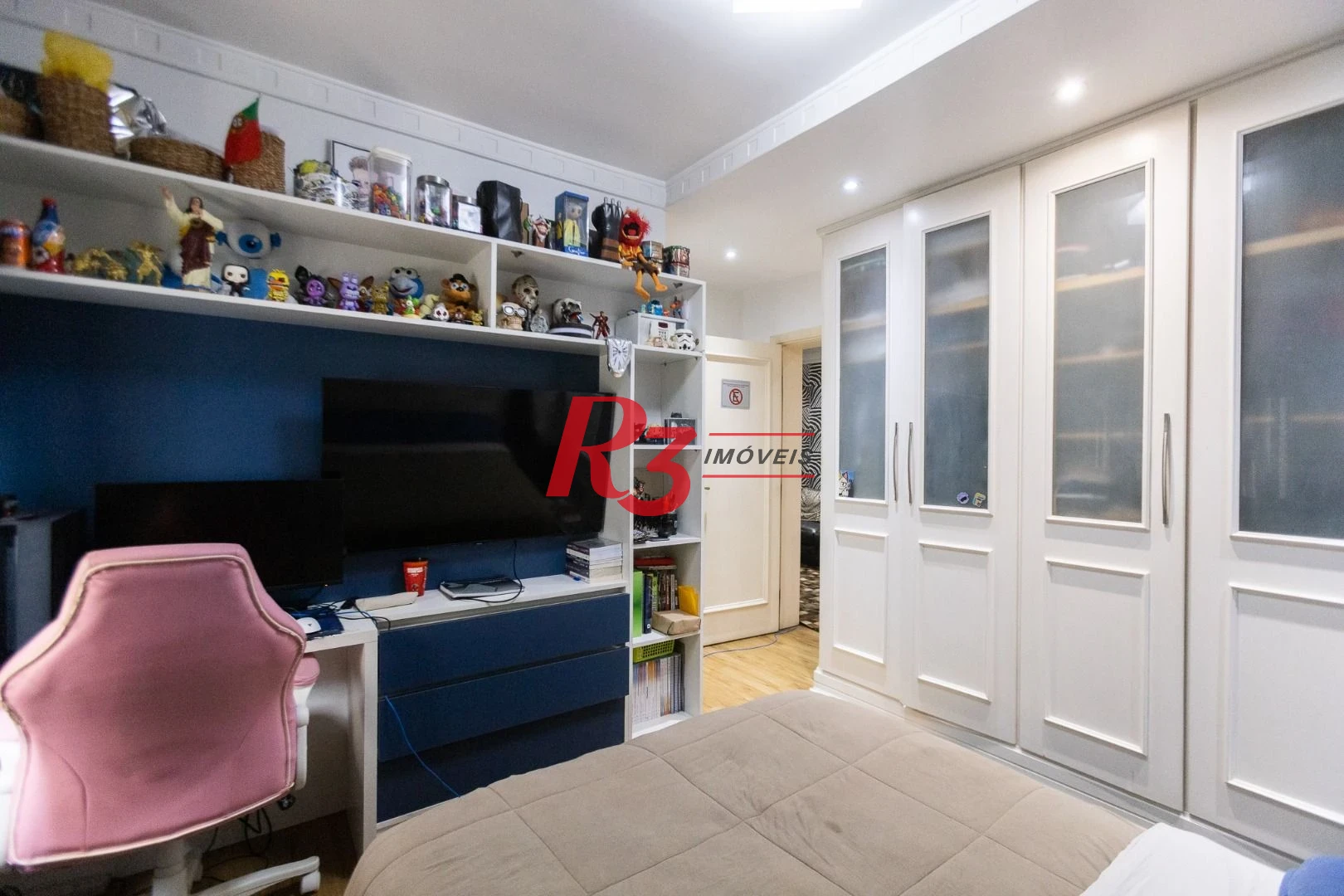 Apartamento com 4 dormitórios à venda, 274 m² por R$ 2.200.000,00 - Boqueirão - Santos/SP