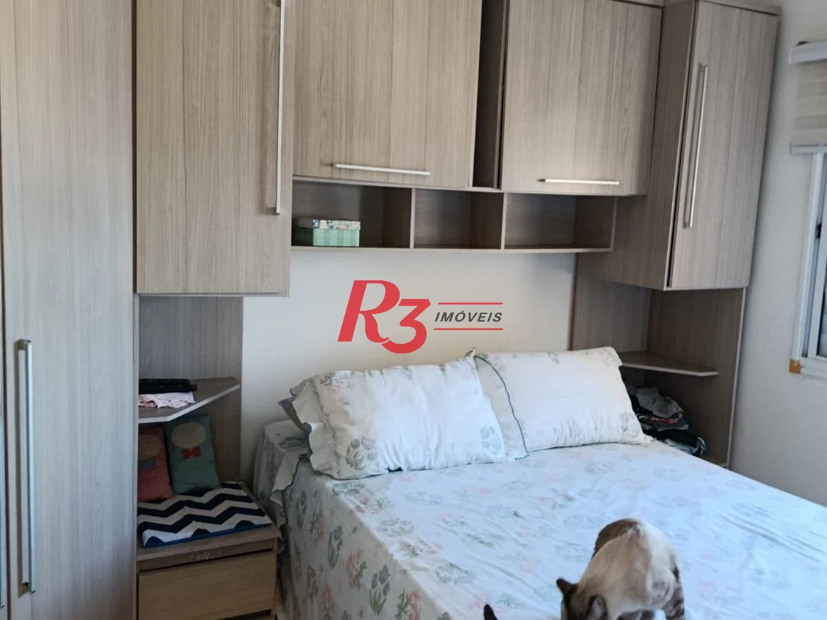 Apartamento com 2 dormitórios à venda, 53 m² por R$ 360.000,00 - Areia Branca - Santos/SP