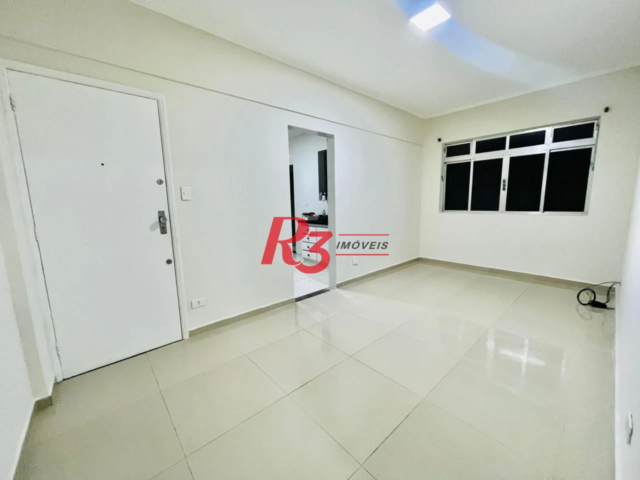 Apartamento com 2 dormitórios para alugar, 90 m² por R$ 3.600,00/mês - Embaré - Santos/SP
