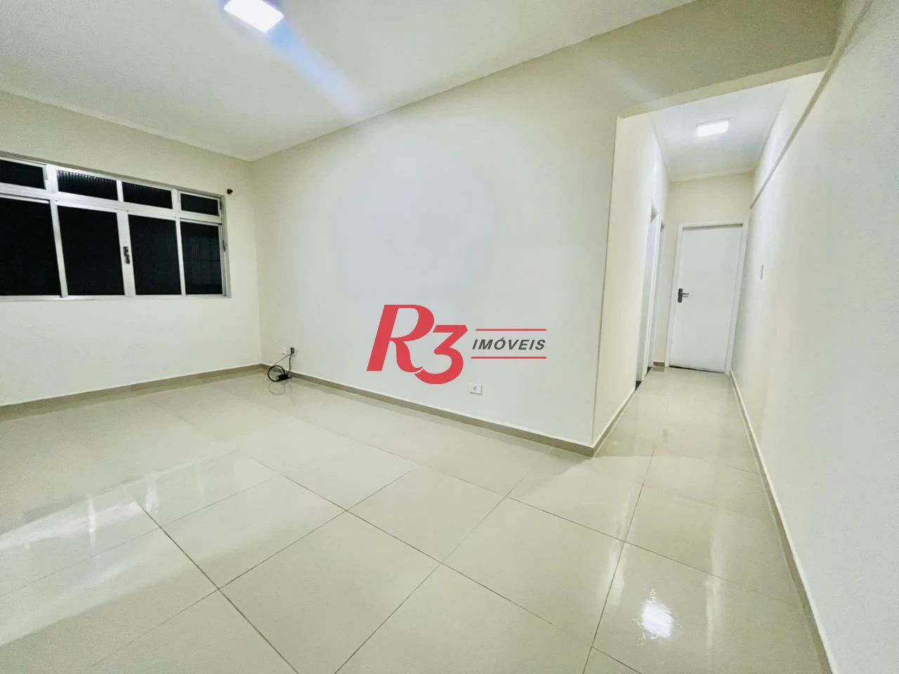 Apartamento com 2 dormitórios para alugar, 90 m² por R$ 3.600,00/mês - Embaré - Santos/SP