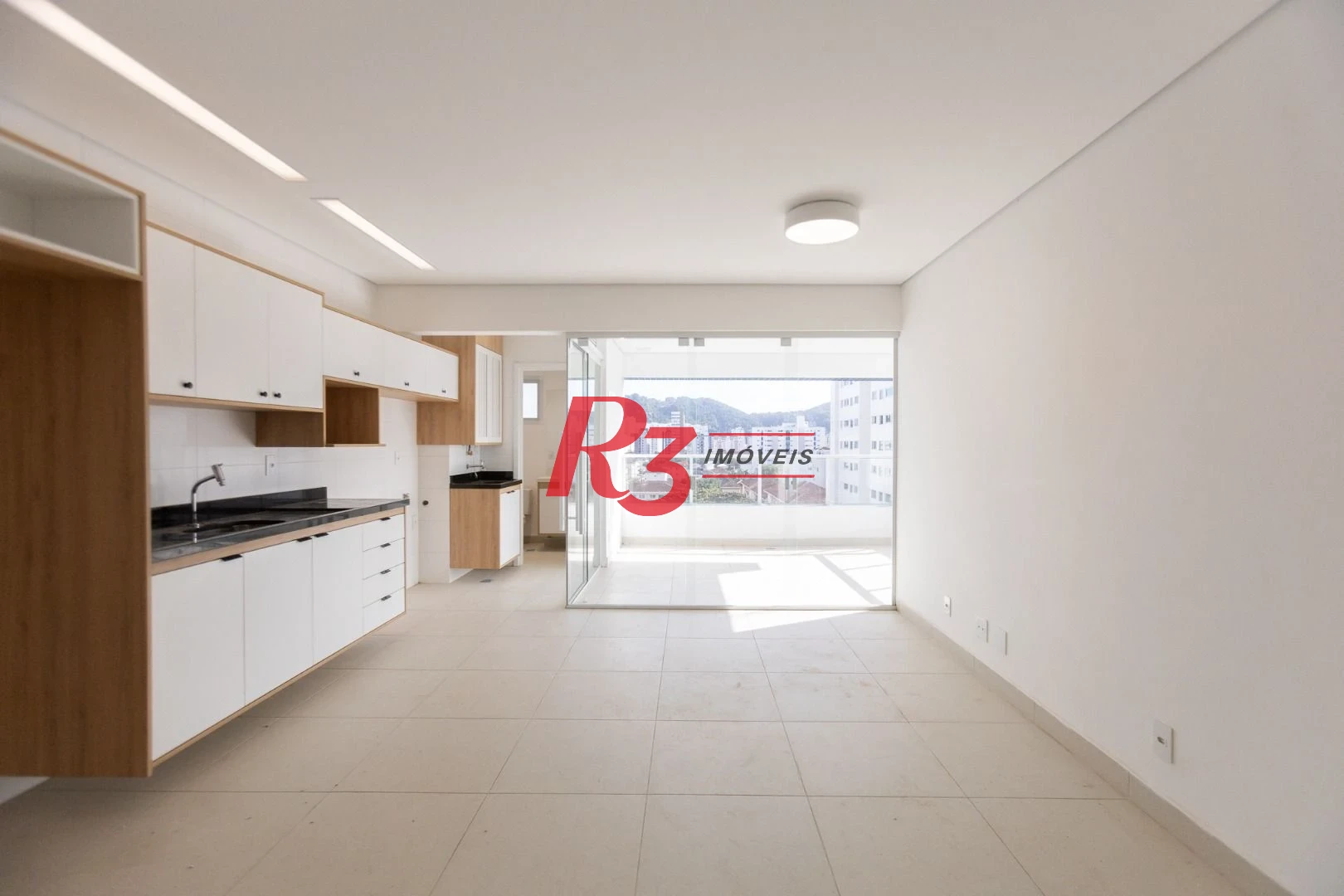 Apartamento com 2 dormitórios para alugar, 72 m² por R$ 5.628,98/mês - Campo Grande - Santos/SP