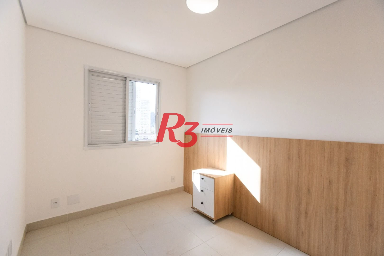 Apartamento com 2 dormitórios para alugar, 72 m² por R$ 5.628,98/mês - Campo Grande - Santos/SP