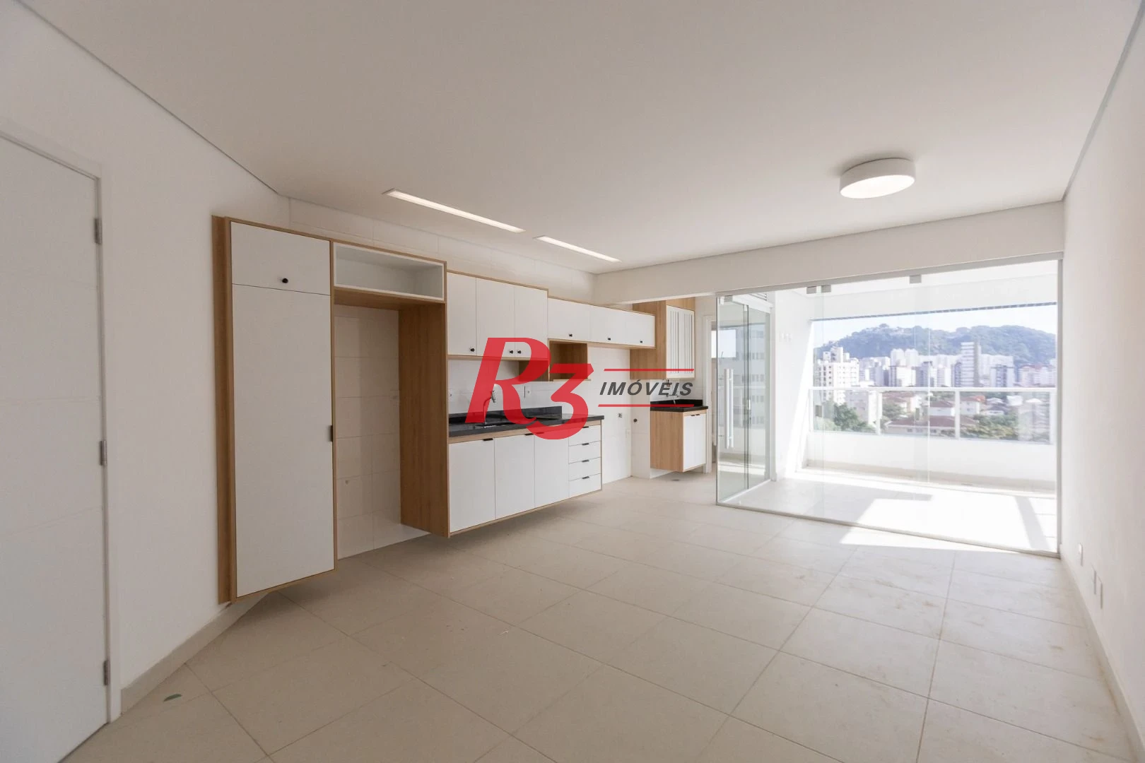 Apartamento com 2 dormitórios para alugar, 72 m² por R$ 5.628,98/mês - Campo Grande - Santos/SP