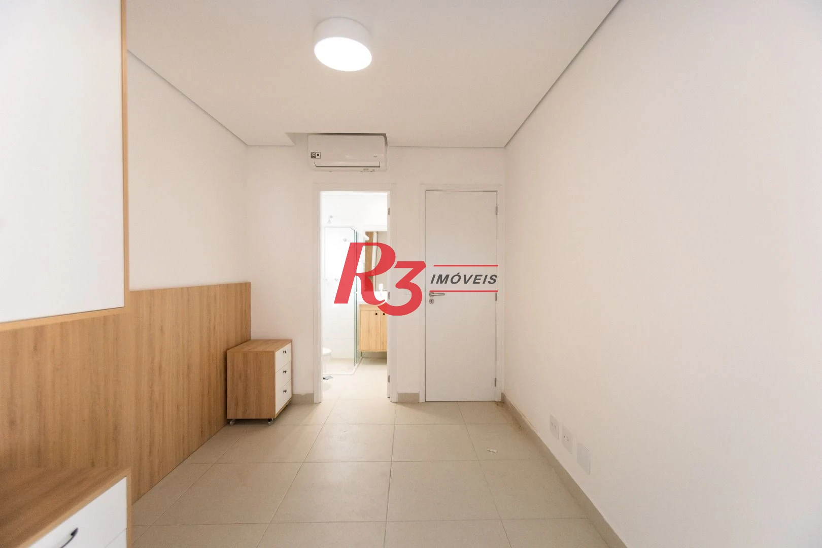 Apartamento com 2 dormitórios para alugar, 72 m² por R$ 5.628,98/mês - Campo Grande - Santos/SP