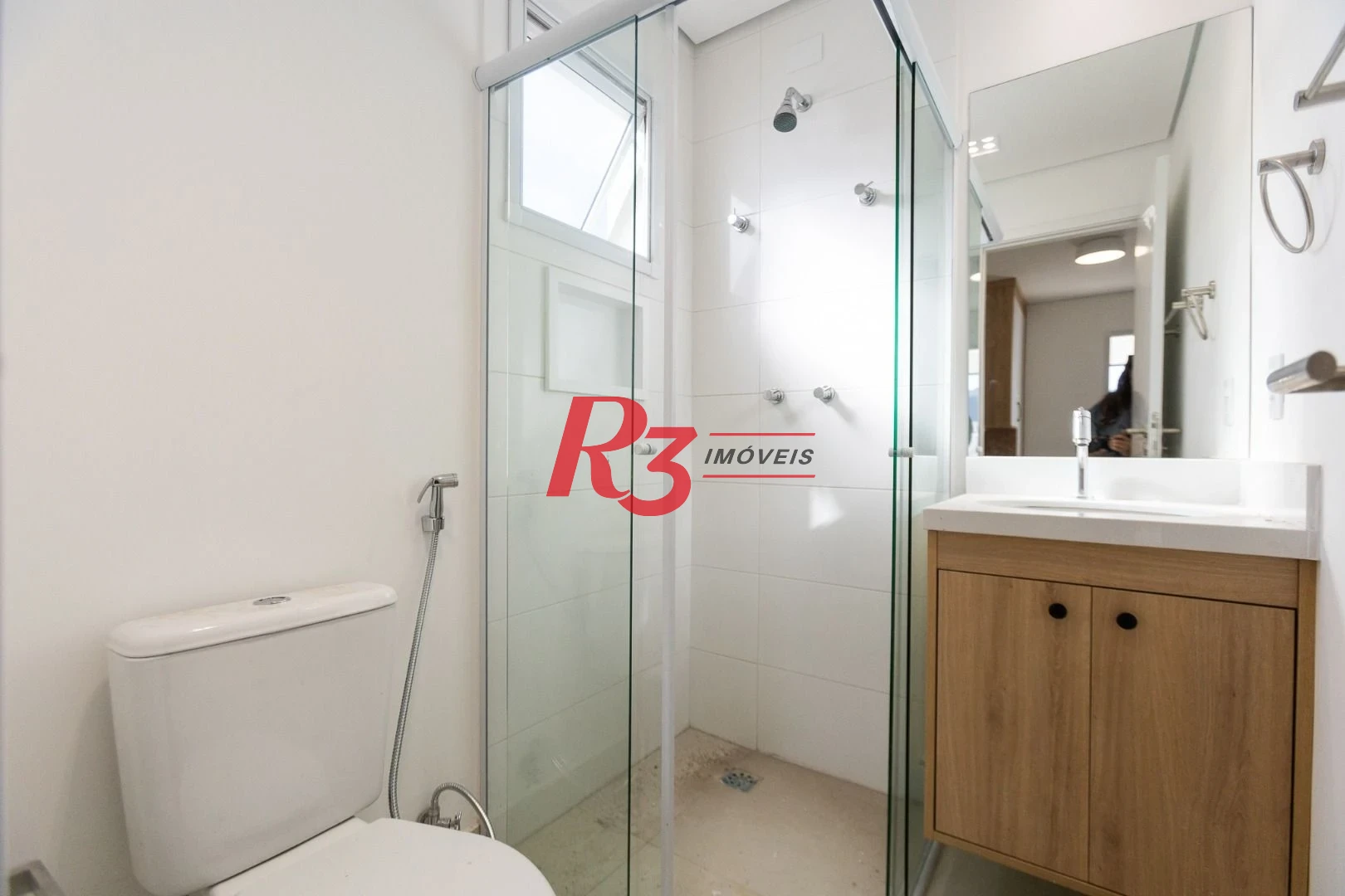 Apartamento com 2 dormitórios para alugar, 72 m² por R$ 5.628,98/mês - Campo Grande - Santos/SP