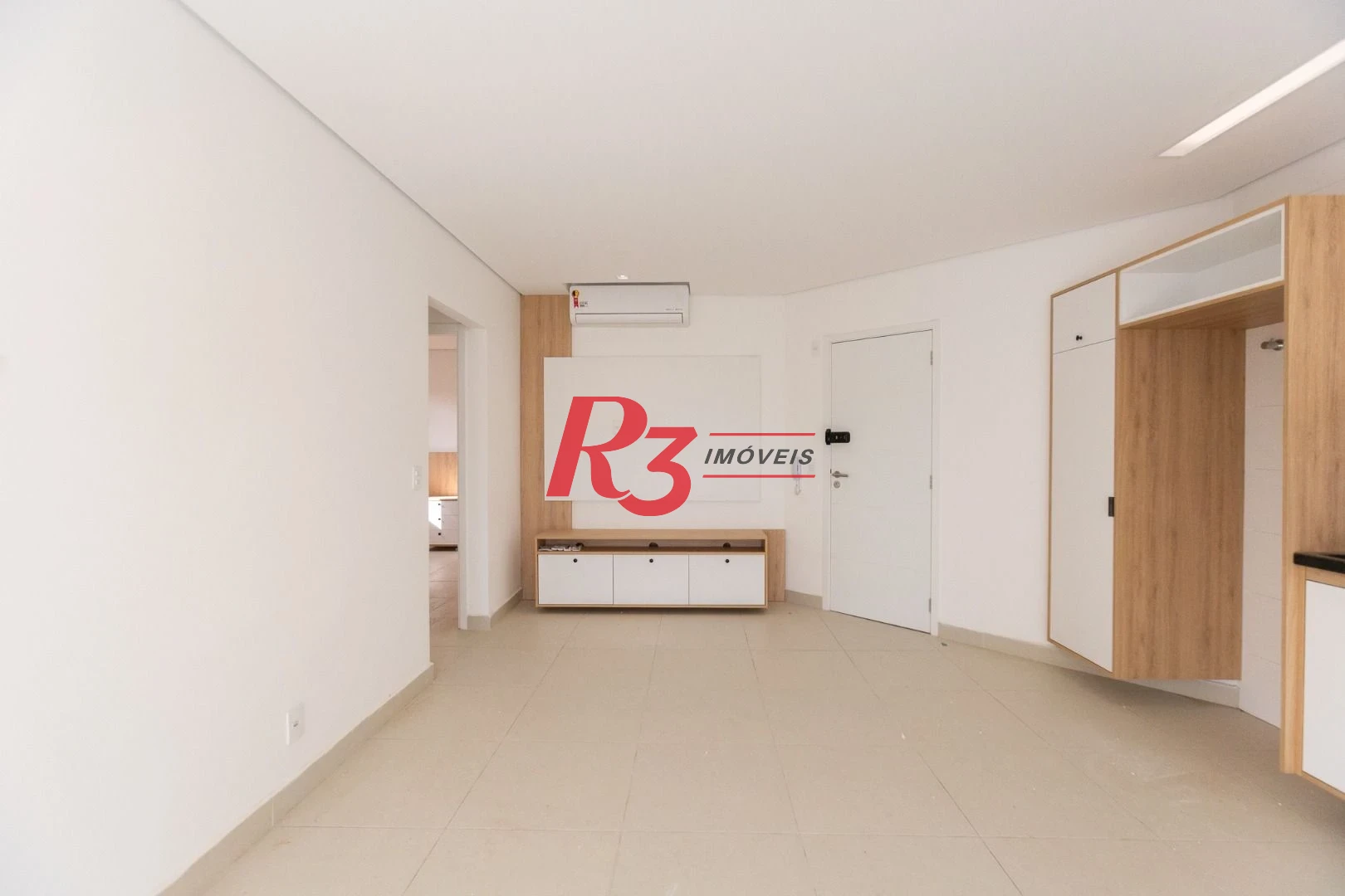 Apartamento com 2 dormitórios para alugar, 72 m² por R$ 5.628,98/mês - Campo Grande - Santos/SP