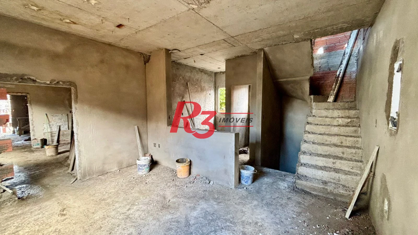 Village com 2 dormitórios à venda, 80 m² por R$ 700.000,00 - Campo Grande - Santos/SP