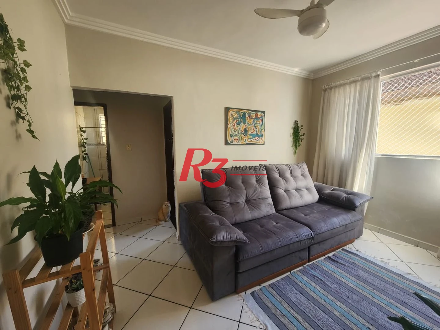 Apartamento com 2 dormitórios à venda, 74 m² por R$ 470.000,00 - Gonzaga - Santos/SP
