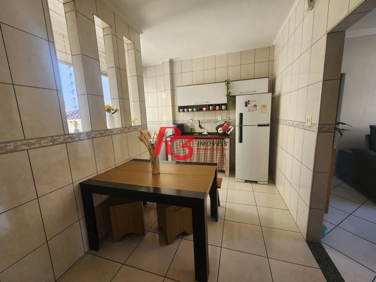 Apartamento com 2 dormitórios à venda, 74 m² por R$ 470.000,00 - Gonzaga - Santos/SP