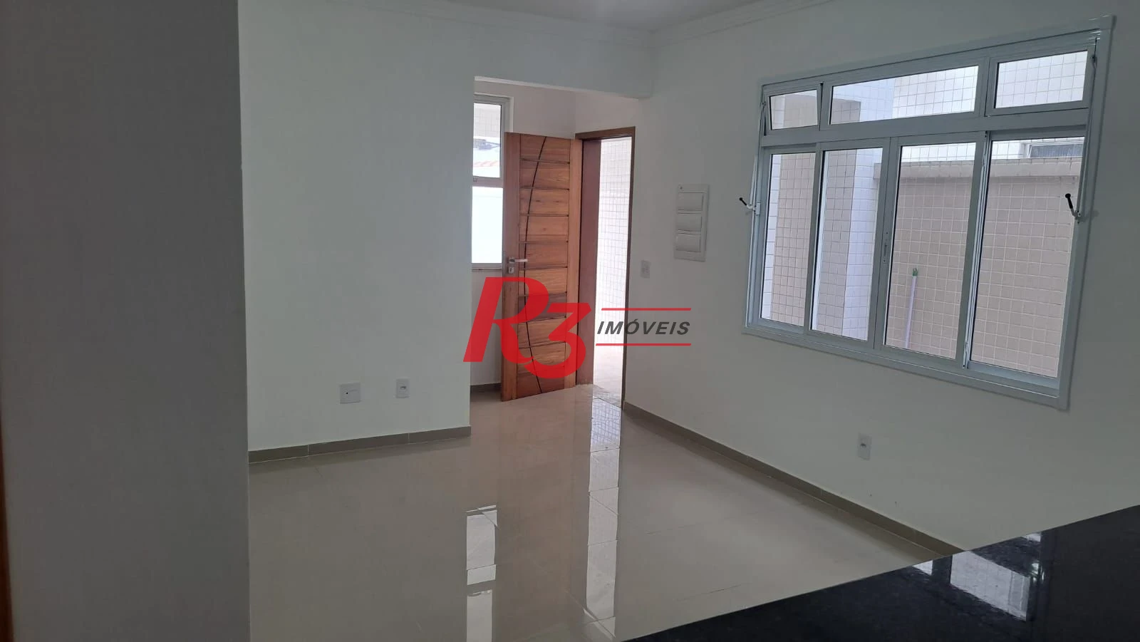 Casa com 3 dormitórios à venda, 1 m² por R$ 950.000,00 - Aparecida - Santos/SP