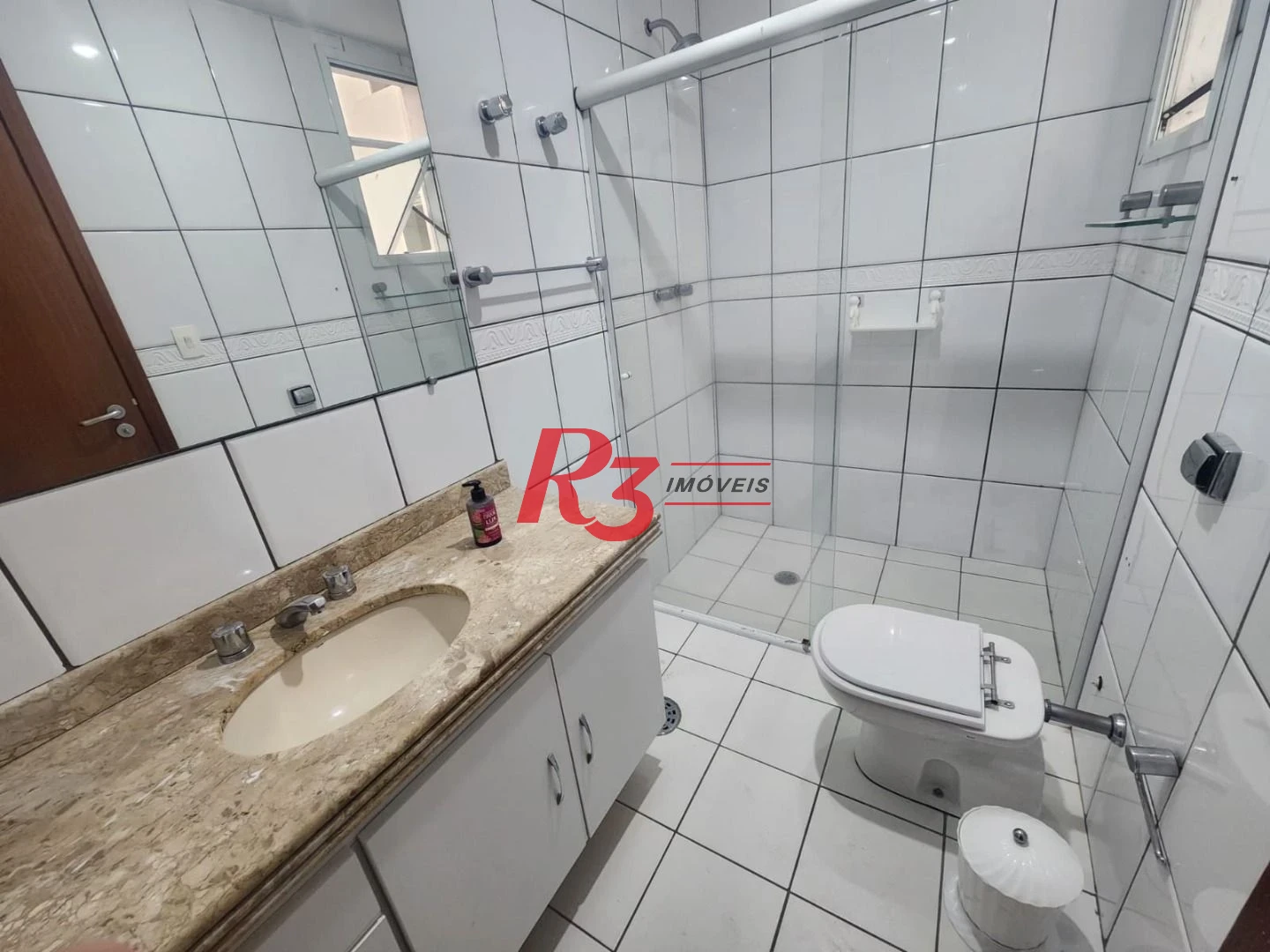 Apartamento com 1 dormitório para alugar, 54 m² por R$ 3.800,00/mês - Gonzaga - Santos/SP