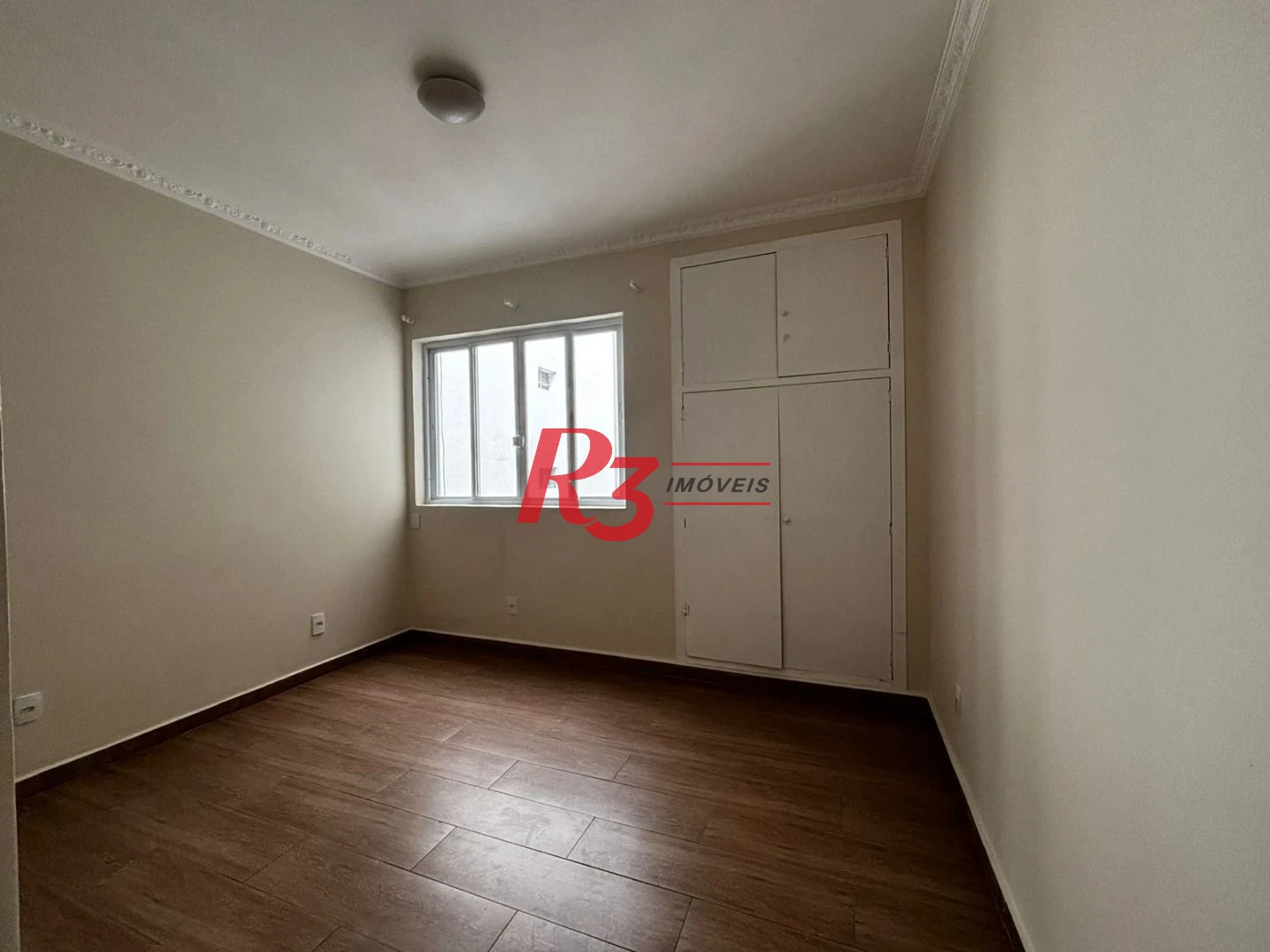 Apartamento com 1 dormitório à venda, 42 m² por R$ 385.000,00 - Boqueirão - Santos/SP