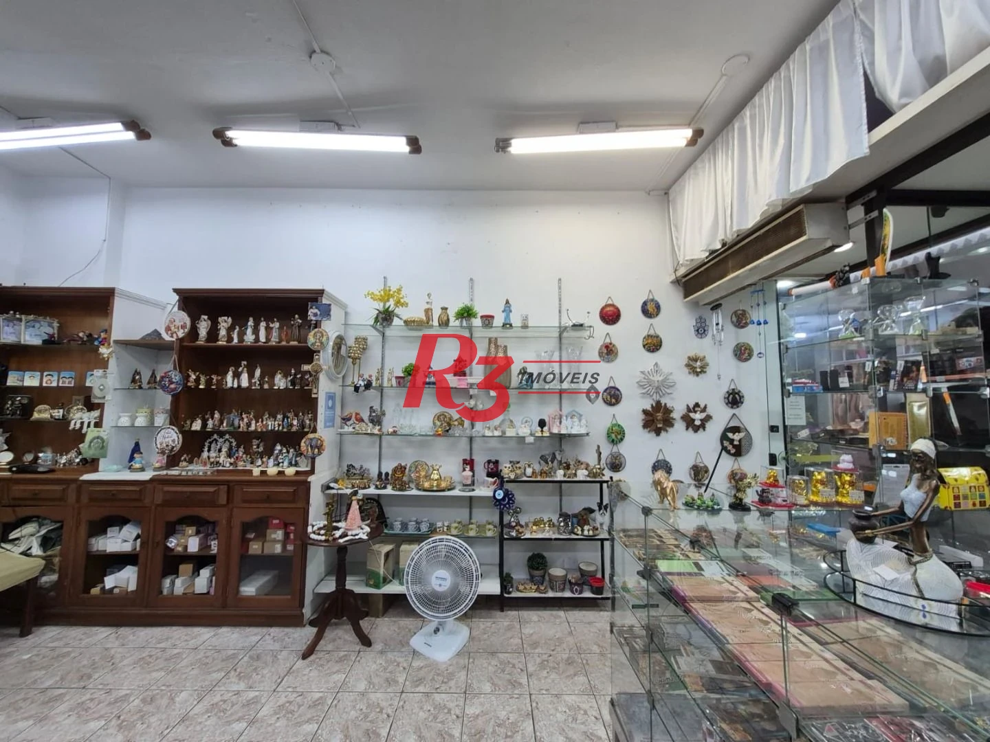 Loja para alugar, 59 m² por R$ 12.000,02/mês - Gonzaga - Santos/SP