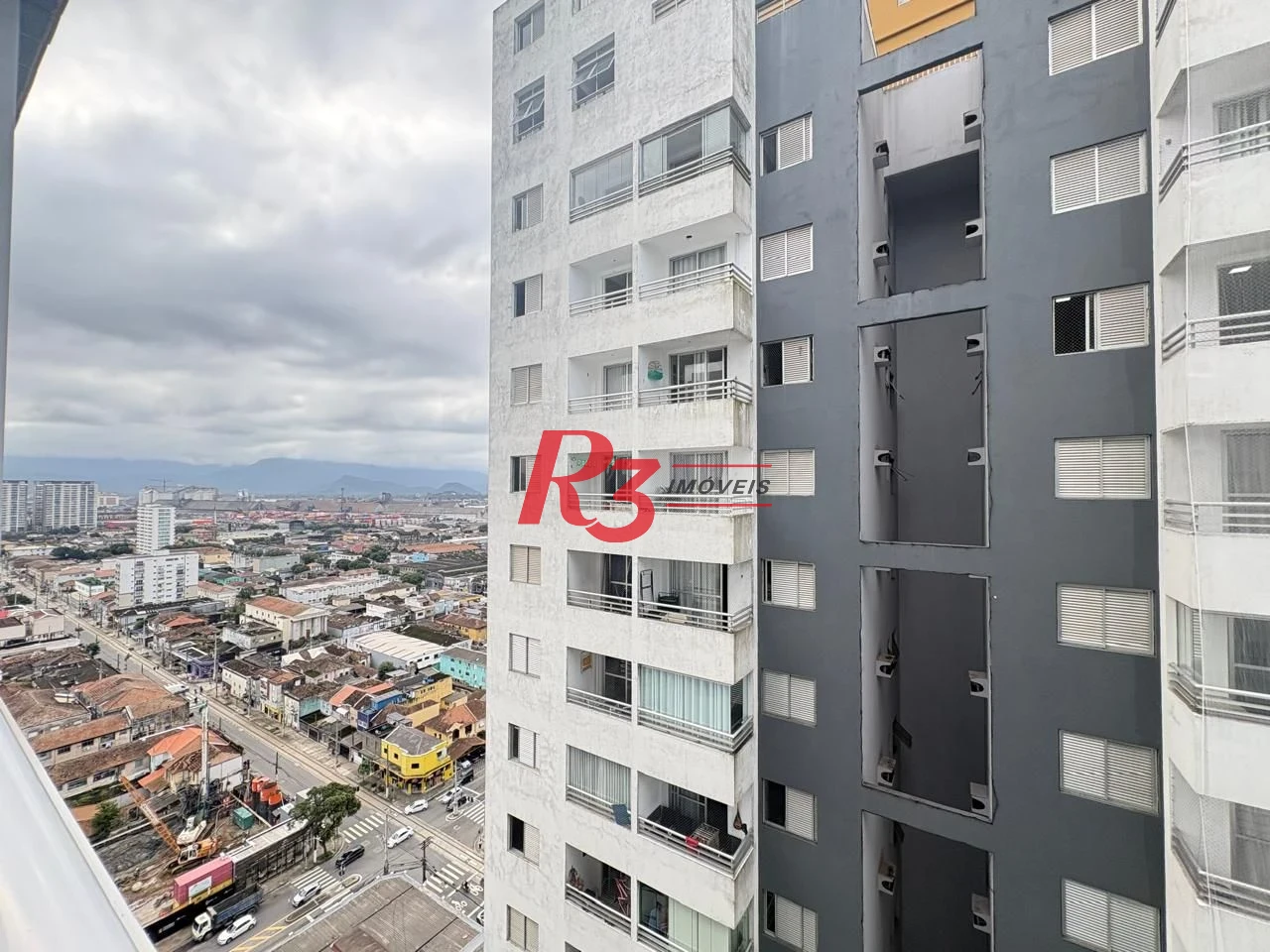 Apartamento com 2 dormitórios para alugar, 80 m² por R$ 6.500,02/mês - Boqueirão - Santos/SP
