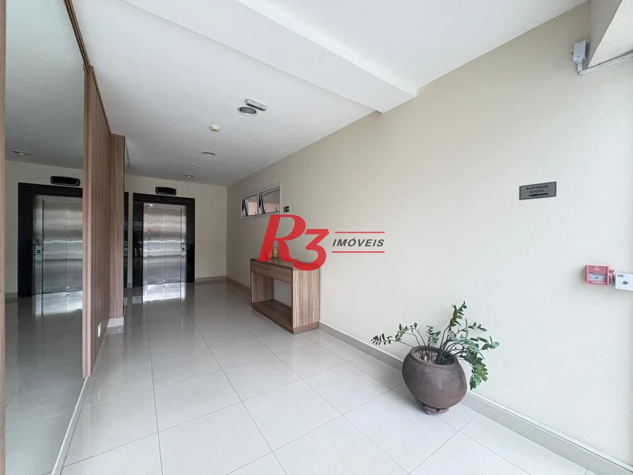 Apartamento com 2 dormitórios para alugar, 80 m² por R$ 6.500,02/mês - Boqueirão - Santos/SP
