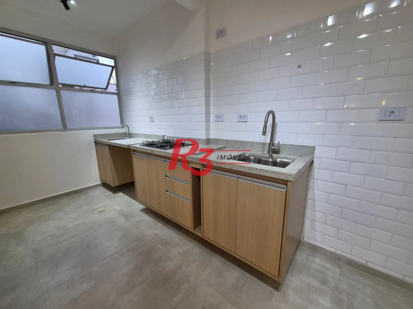 Apartamento com 1 dormitório à venda, 57 m² por R$ 615.000,00 - Embaré - Santos/SP