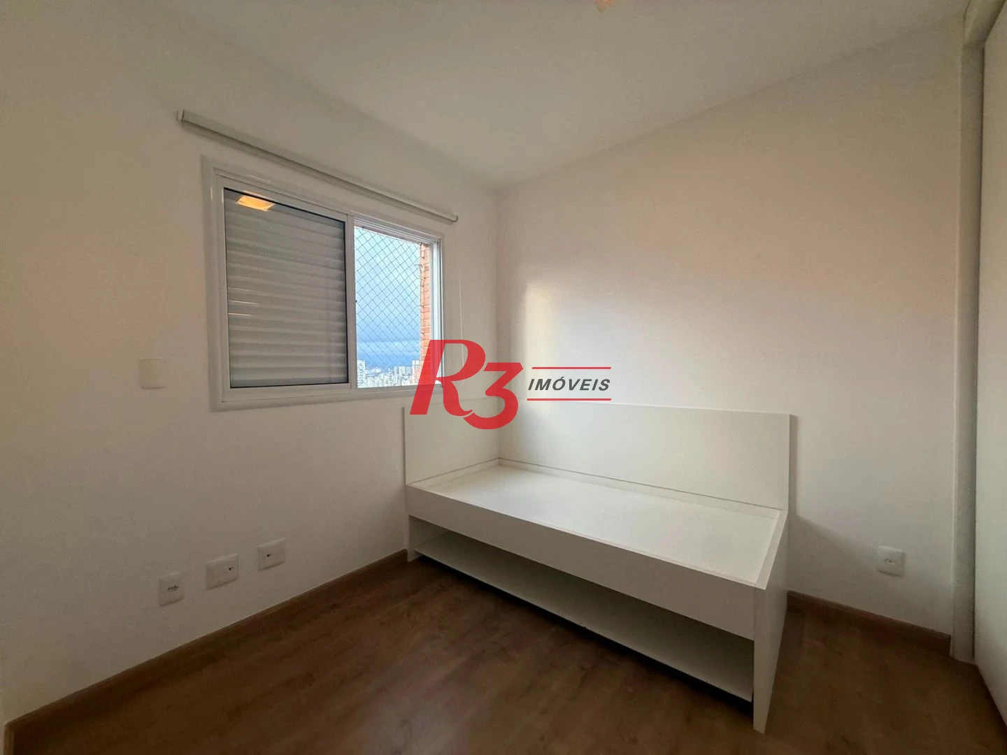 Apartamento com 3 dormitórios à venda, 109 m² por R$ 1.350.000,00 - Gonzaga - Santos/SP