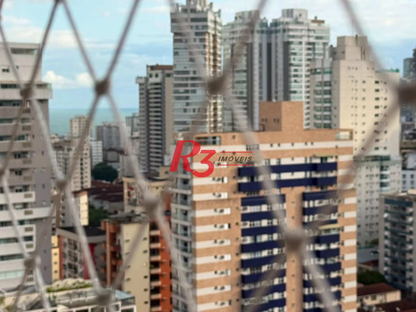 Apartamento com 3 dormitórios à venda, 109 m² por R$ 1.350.000,00 - Gonzaga - Santos/SP