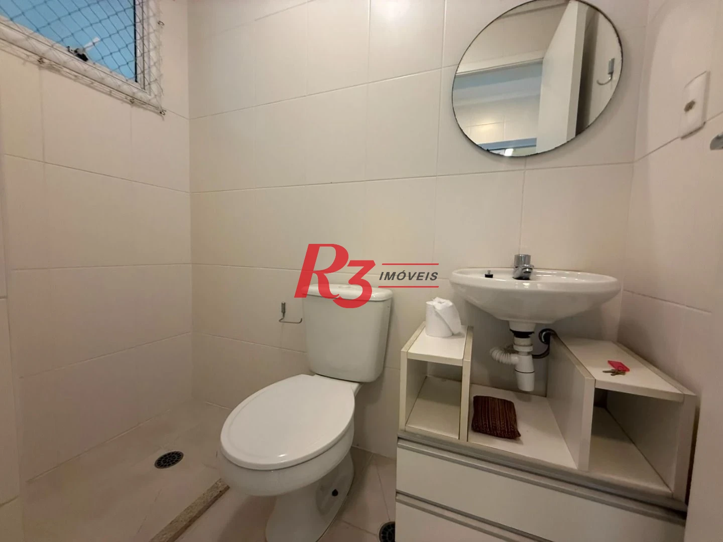 Apartamento com 3 dormitórios à venda, 109 m² por R$ 1.350.000,00 - Gonzaga - Santos/SP